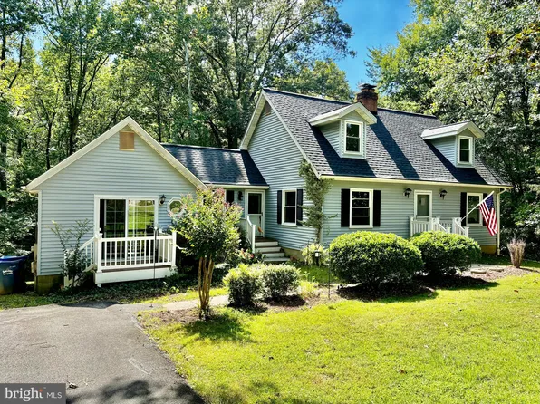 8771 Dream Ct, La Plata, MD 20646