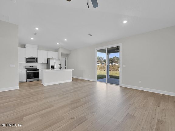 5th image of 2078 FEATHEREDGE WAY Way