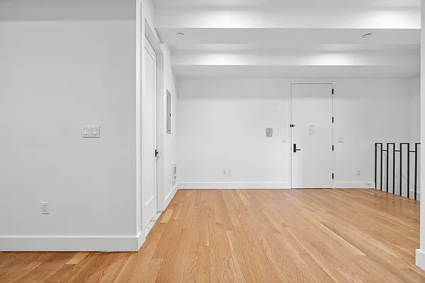 Rented by Freestone Property Group | media 26