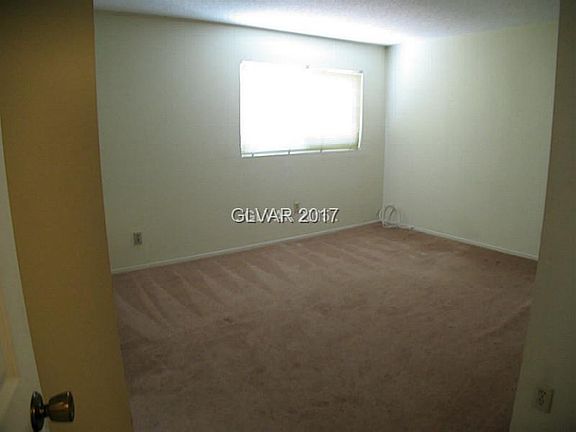 5th image of 3384 Matvay St
