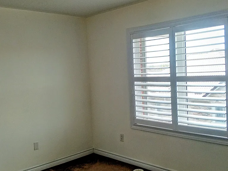 32 Aspen Hills Rd #4 — Photo 16