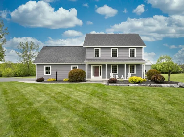 6867 Swamp Rd, Auburn, NY 13021