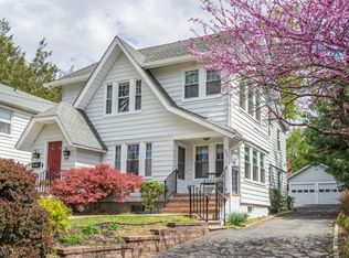 485 Valley Rd, Montclair, NJ 07043