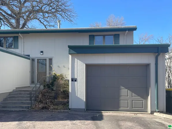 1105A Council Oak Dr, Sioux City, IA 51109