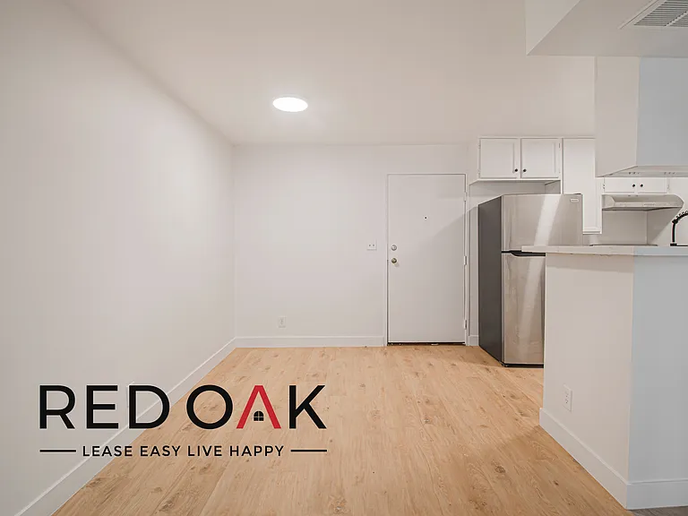 Toluca Lofts — Photo 20