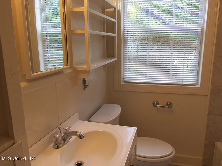 1055 Carlisle St #D — Photo 21