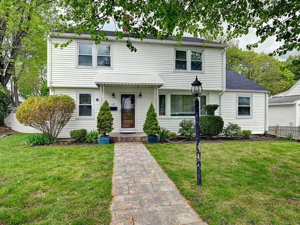 Stoneham MA Single Family Homes For Sale - 18 Homes | Zillow