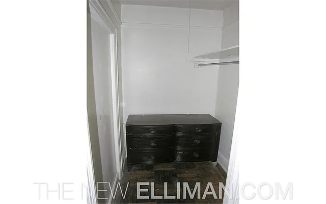 Rented by Douglas Elliman | media 25