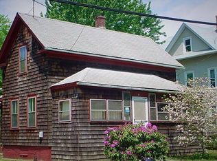 61 Blackburn St, Warwick, RI 02886