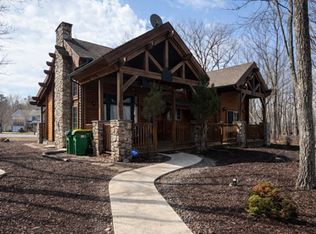 59 W Sugarloaf Ln, Hazleton, PA 18202