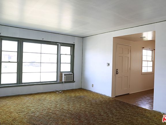 3rd image of 6202 Henrilee St