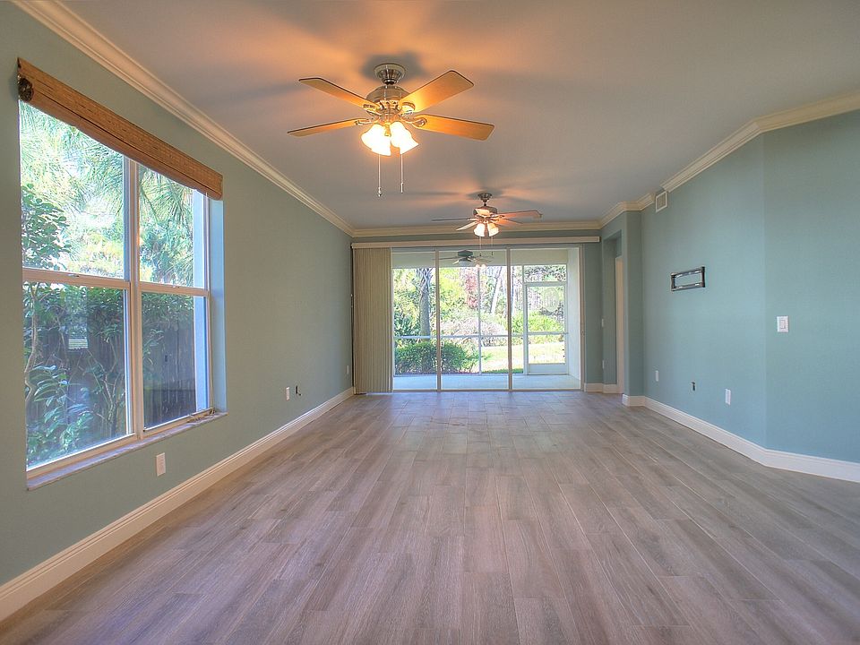 Living Area 2