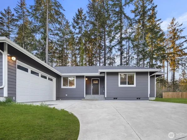 19515 26th Street Ct SW, Lakebay, WA 98349