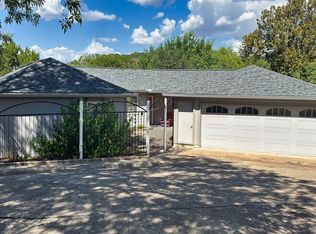 1317 Malibu Dr, Kerrville, TX 78028