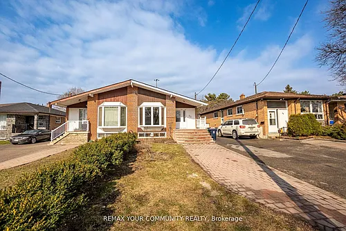 32 Marbury Cres Photo 1
