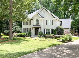 106 S Devimy Ct, Cary, NC 27511
