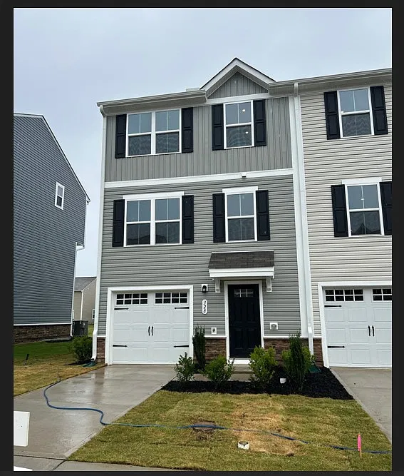 328 Apricot Sun Way