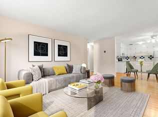 205 Kent St APT 42, Brookline, MA 02446