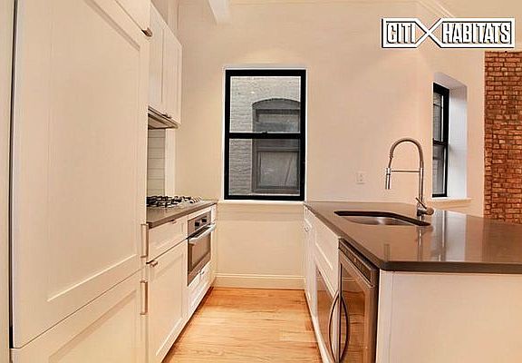 4th image of 268 Elizabeth St APT 7