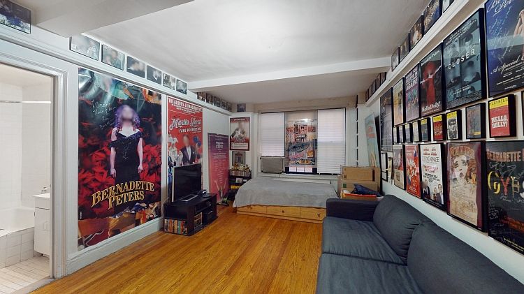1st image of 50 W 72nd St APT 415