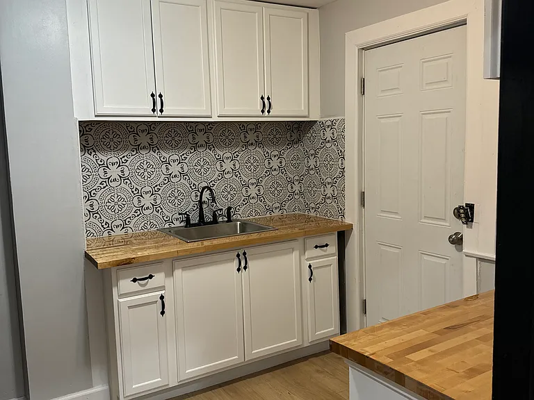 6339 S Vernon Ave — Photo 6