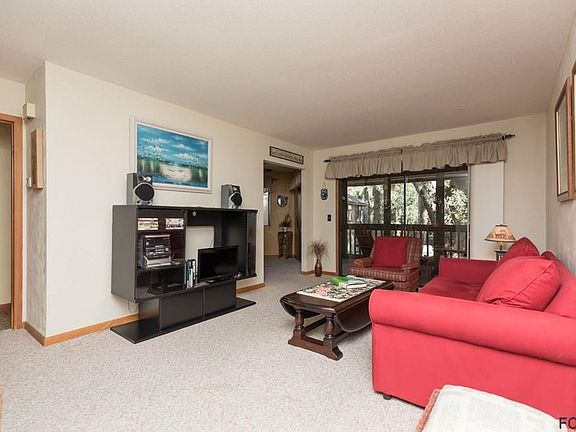 4th image of 22 Greenbriar Ct #22