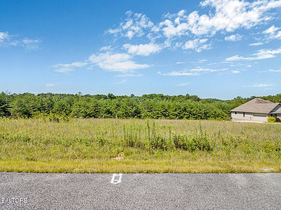 4th image of 16 Daddys Creek Trl