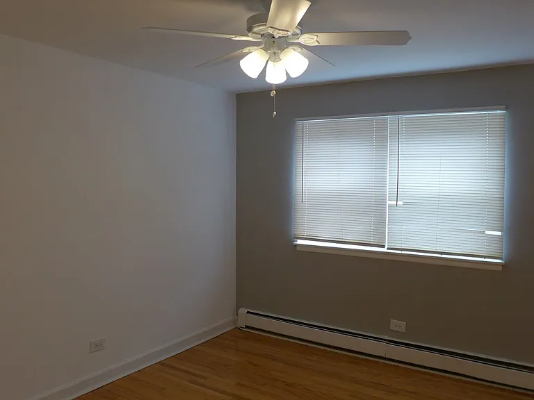 Winthrop Suites Apartments — Photo 18