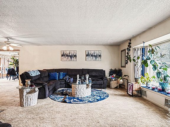 4th image of 145 Pleasantview Dr