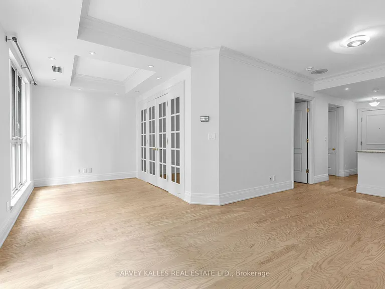 33 Delisle Ave #704 — Photo 15