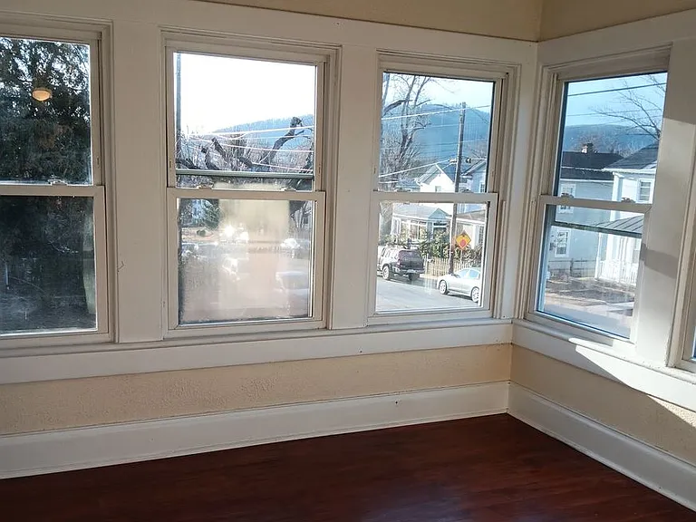 816 Avon St — Photo 13