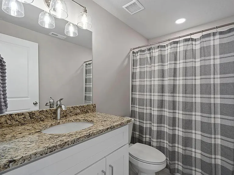 1596 N Cordoba Dr — Photo 25