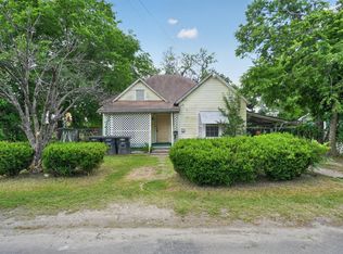 406 E Willingham St, Cleburne, TX 76031