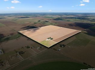 3830 County Road 541, Hondo, TX 78861