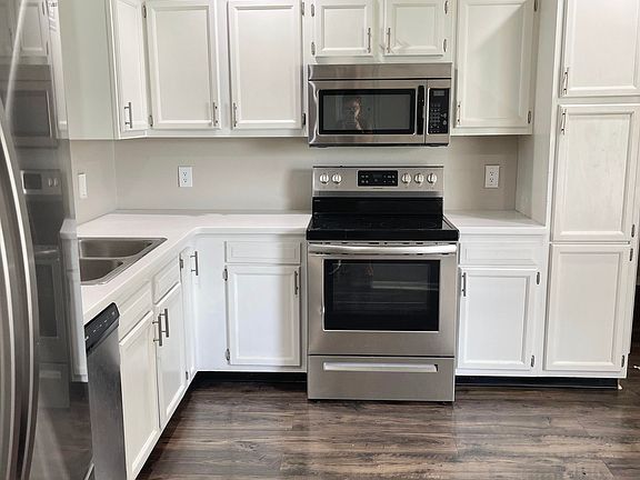 297407003_384382777142148_1136984576071303258_n_08102022