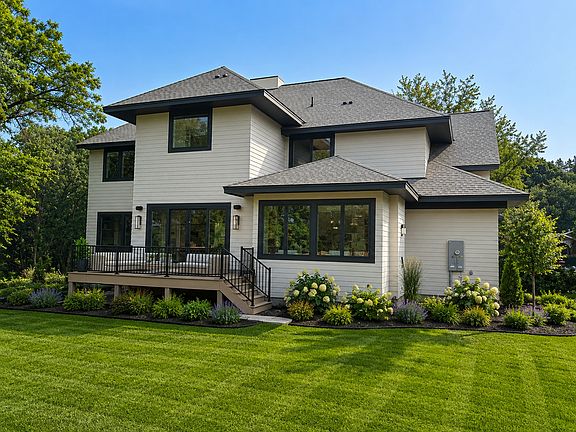 3rd image of 5252 Lochloy Dr