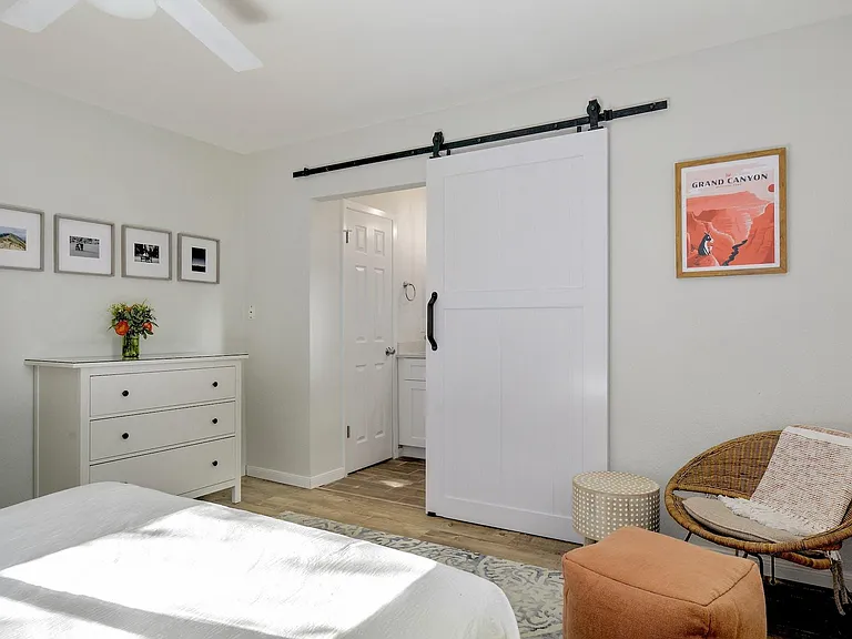 10603 Golden Quail Dr — Photo 14