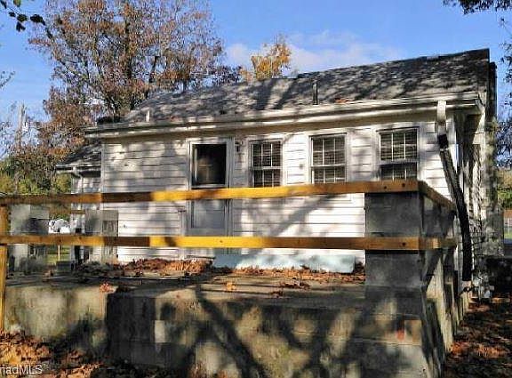 4th image of this home