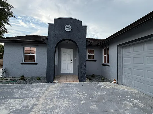 14891 SW 170th Ter Photo 1