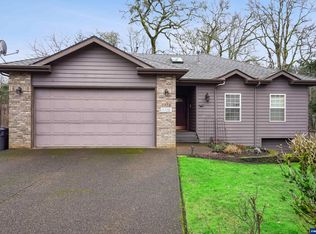 5576 Oak Heights Ct SE, Salem, OR 97306