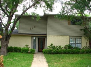 513 Bluebird Ln, Desoto, TX 75115