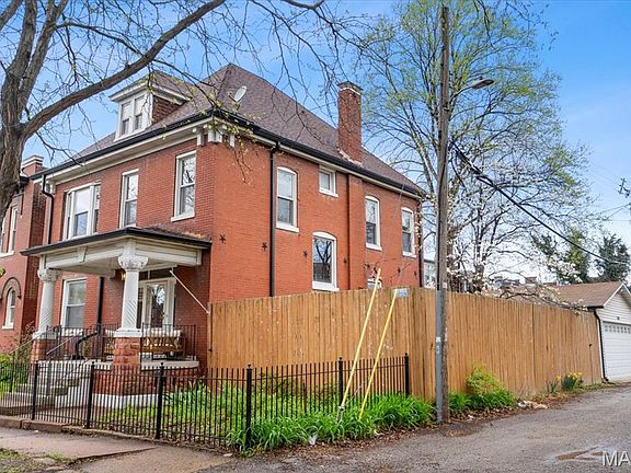 2nd image of 3451 Sidney St