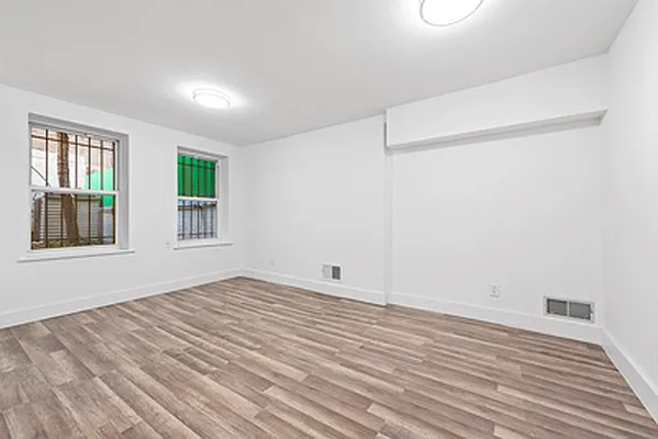 Rented by Corcoran | media 25