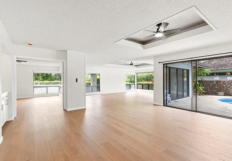 1055 Kapo Way — Photo 3