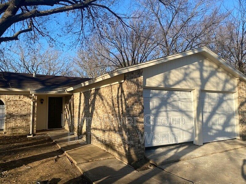 1st image of 613 Cheltenham Dr