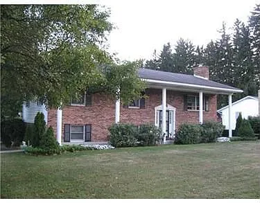 538 Stewart St photo 1