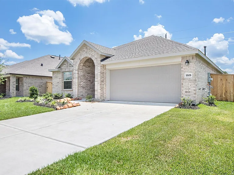 5508 Knox Landing Dr — Photo 2