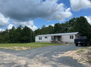 352 Malcolm Smart Rd, Leesville, LA 71446