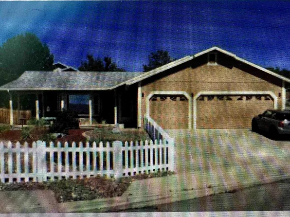 1050 Greenwing Dr, Sparks, NV 89441