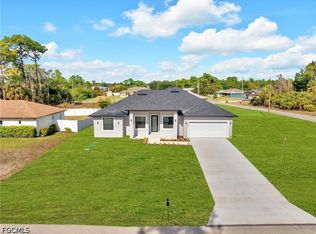 459 Windsor Ave S, Lehigh Acres, FL 33974